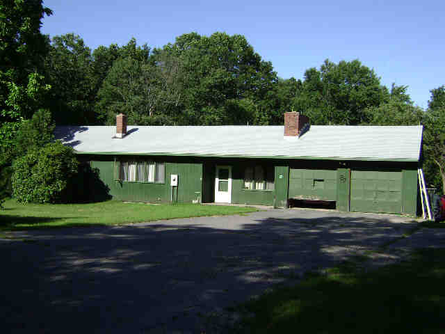 Building photograph for 27 WEST LN